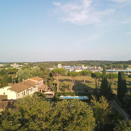 La Vecchia Cantina Guzzardi Lari Екстериор снимка
